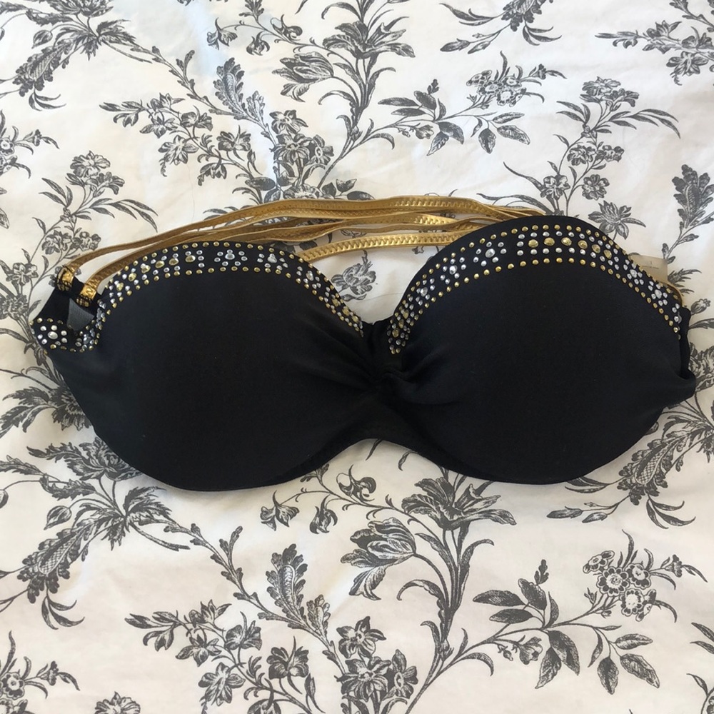 Bathing suit top